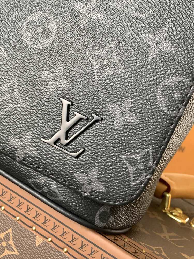 M45627