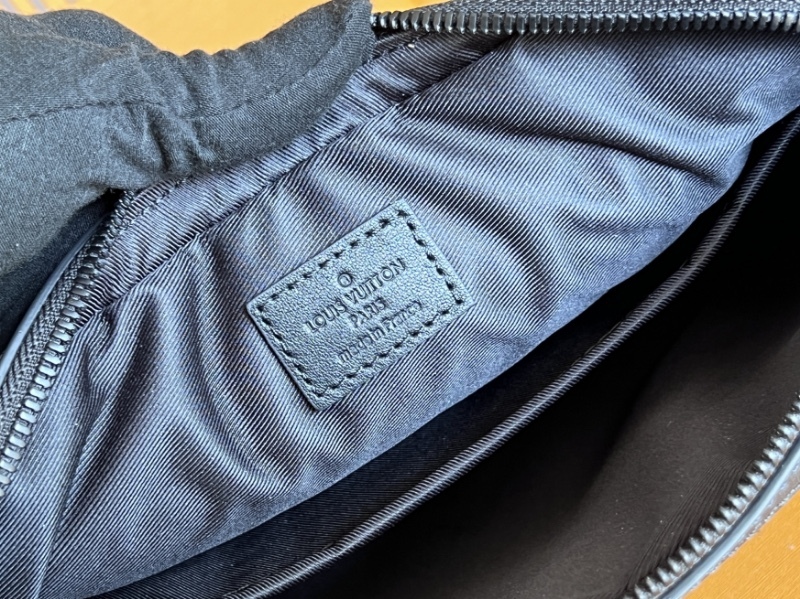 m69827