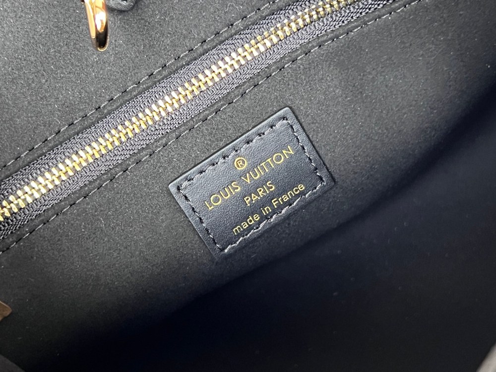 M45653