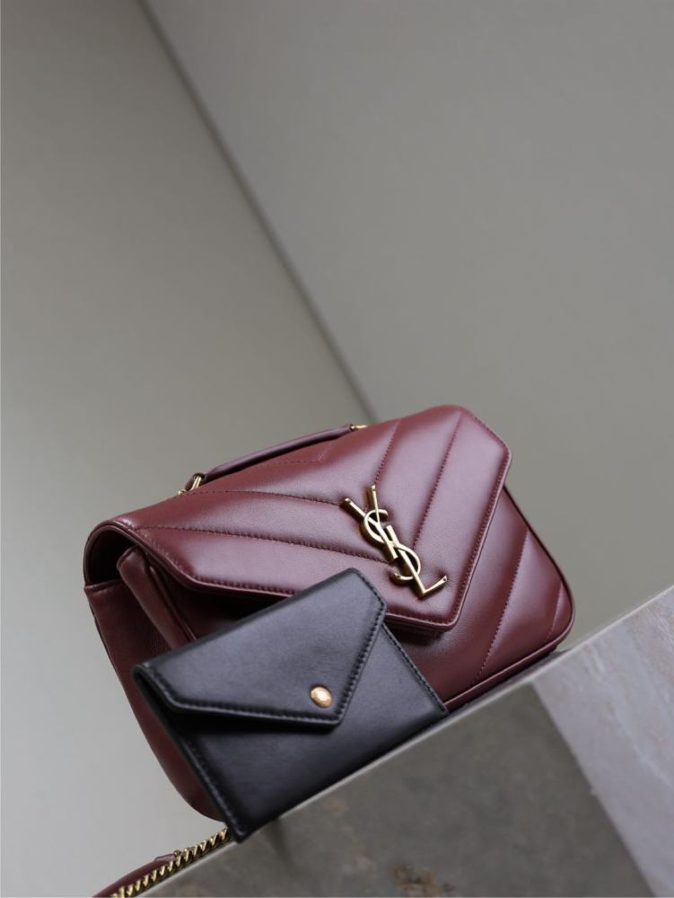 801437