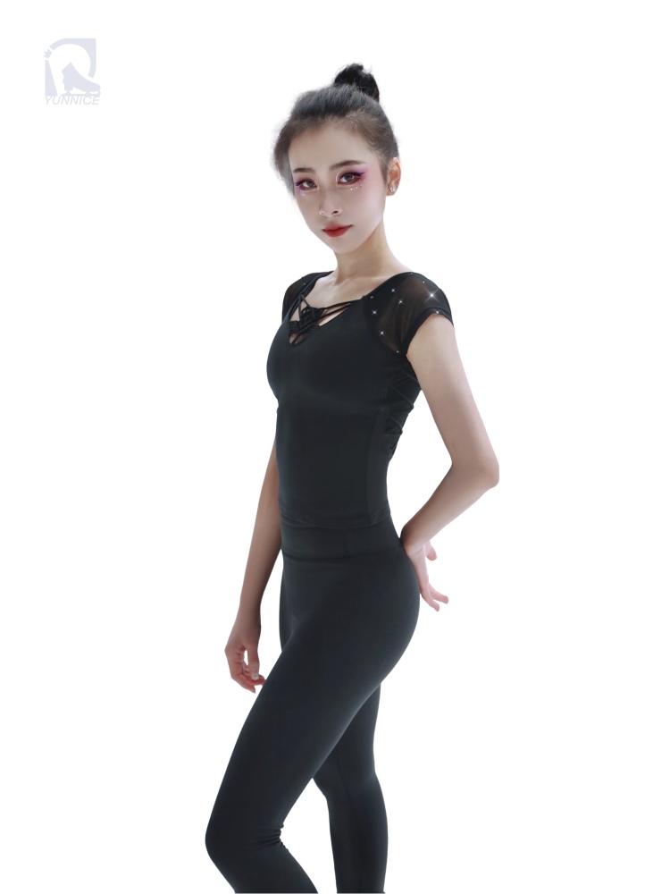 「Yunnice Nebular」 Hand Knitting Training Suit