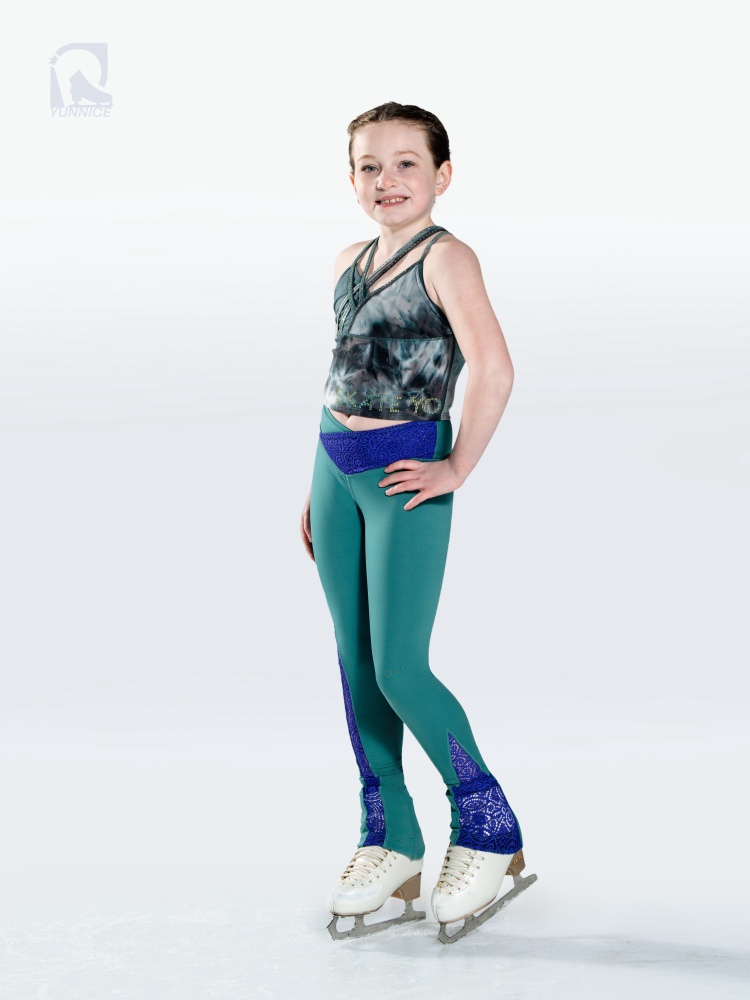 「Roses de Versailles」 Lace Skating Legging