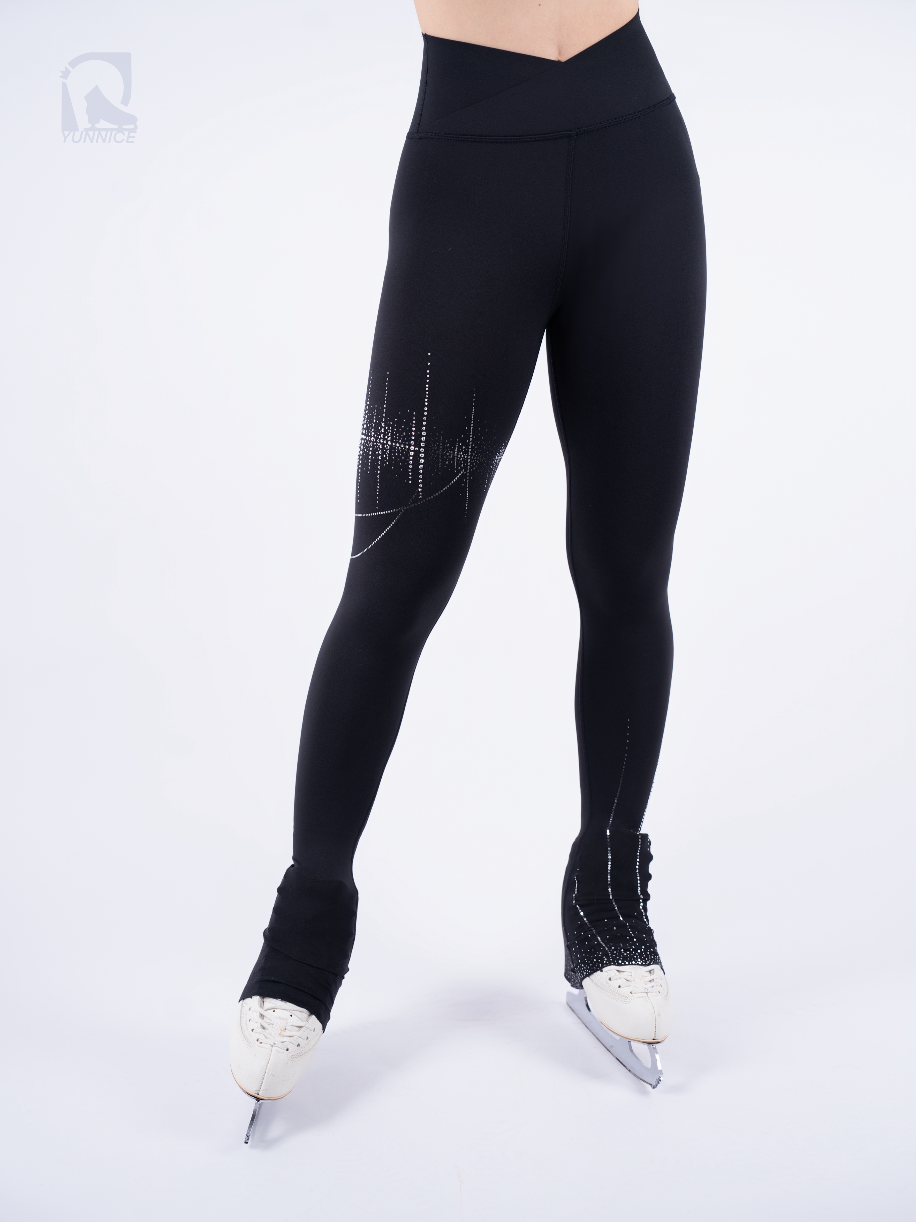 Lycra® Punk Style “V”-waist Legging