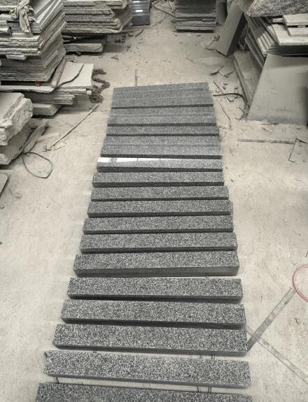 Stones mission.com,New G654 Granite Dark Grey Granite Kerbstone Xiamen Port,Xiamen Stones Mission Co.,Ltd,New G654 Granite Dark Grey Granite Kerbstone Xiamen Port