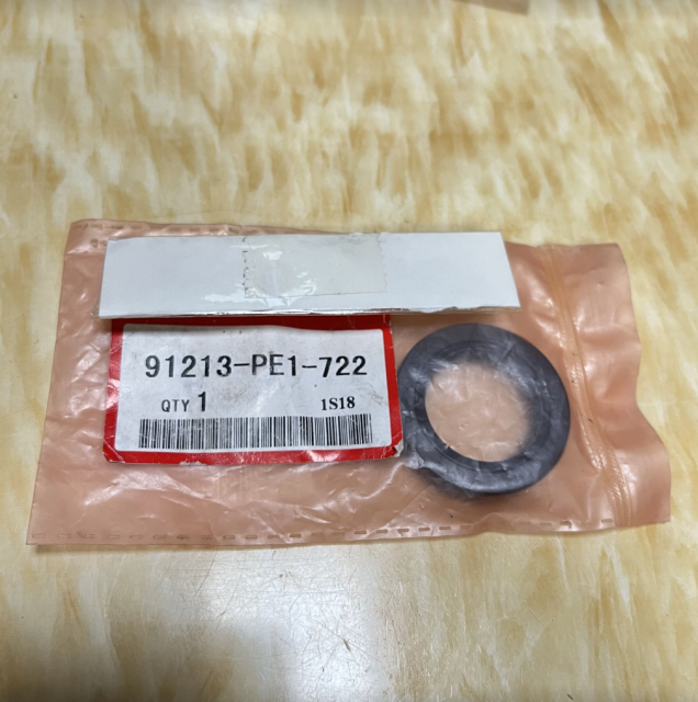 HONDA D16V1 D15B4 D16W8 D16Y4 D17A D15Z4 ENGINE CAMSHAFT OIL SEAL 91213PE1722 91213-PE1-722 29X45X8MM