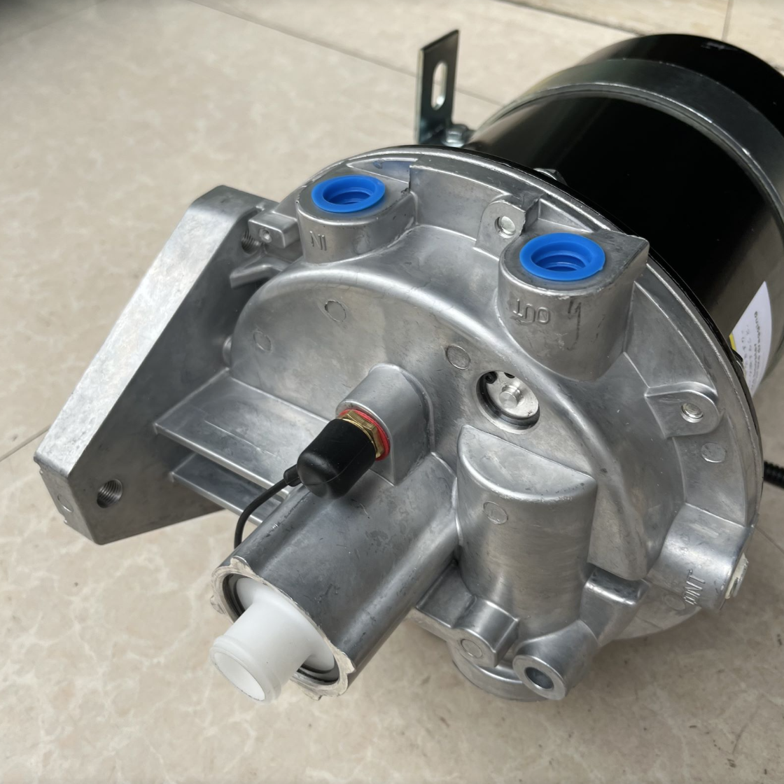 HIGH QUALITY AIR DRYER ASSEMBLY HINO 700 PROFIA E13C TRUCK