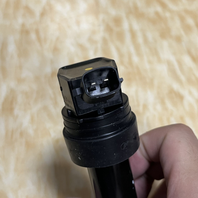 HYUNDAI VELOSTER 2011 2012 2013 2014 2015 2016 2017 IGNITION COILS 27301-2B110 273012B110 GENUINE PARTS