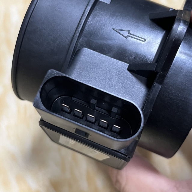 GENUINE PARTS 2816425000 MASS AIR FLOW SENSOR HYUNDAI 03-10 ELANTRA 06-08 SONATA 03-08 TIBURON 2.0L 28164-25000