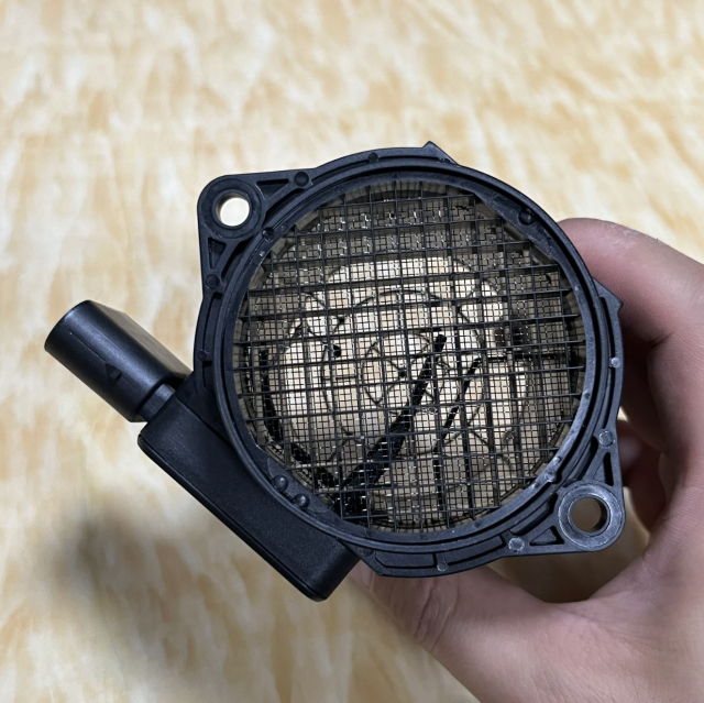 GENUINE PARTS 2816425000 MASS AIR FLOW SENSOR HYUNDAI 03-10 ELANTRA 06-08 SONATA 03-08 TIBURON 2.0L 28164-25000