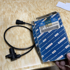 GENUINE PARTS CRANKSHAFT POSITION SENSOR 39650-42140 FIAT KIA HYUNDAI 0261210115 7756925 3965042140 SEB417