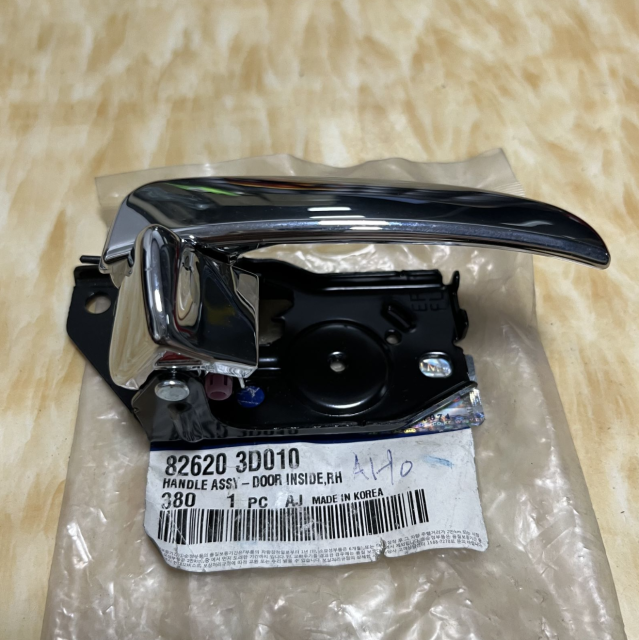GENUINE PARTS RIGHT INSIDE INNER DOOR HANDLE HYUNDAI SONATA 82620-3D010