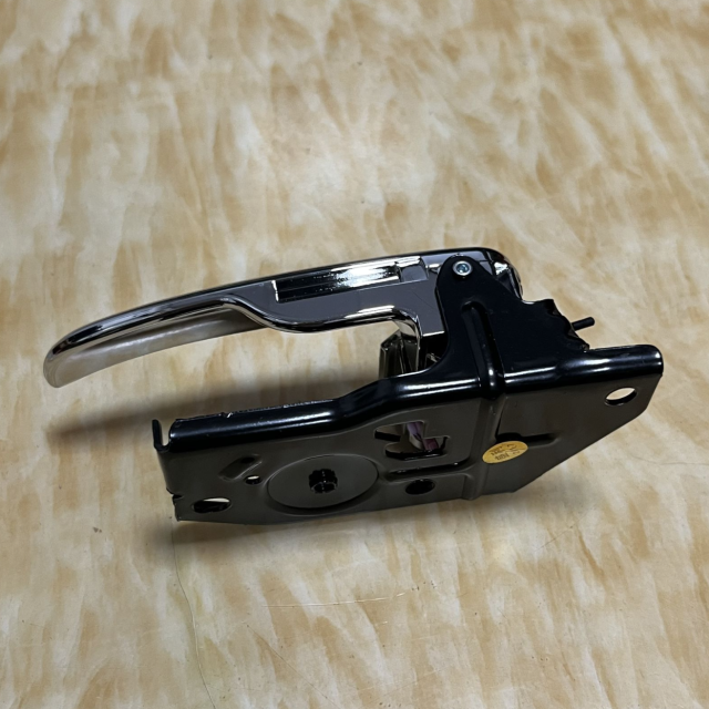 GENUINE PARTS RIGHT INSIDE INNER DOOR HANDLE HYUNDAI SONATA 82620-3D010