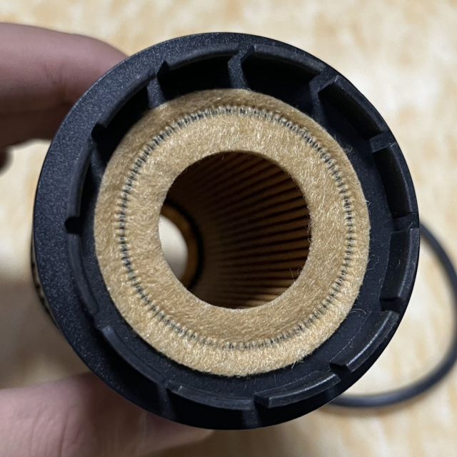 NEW GENUINE PARTSOIL FILTER 26320-27000 HYUNDAI TUCSON SANTA ELANTRA 3 2.0CRDI