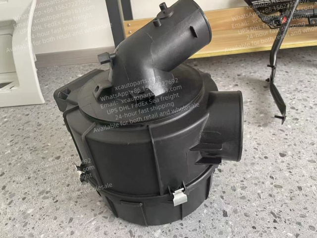 HINO 300 DUTRO TRUCK AIR FILTER ASSEMBLY