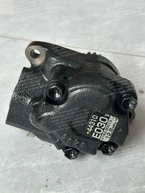 NISSAN UD HINO J08E ENGINE POWER STEERING PUMP