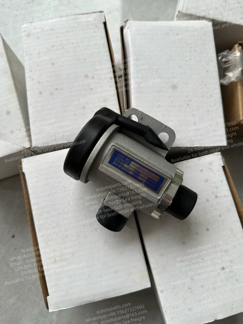 ISUZU GIGA 10PE1 6WF1  AIR CONTROL GOVERNOR 1-48350-058-0 1-48350058-0