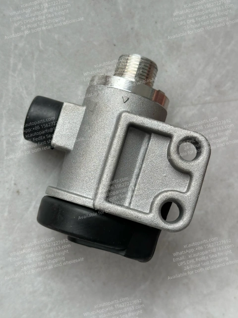 ISUZU GIGA 10PE1 6WF1  AIR CONTROL GOVERNOR 1-48350-058-0 1-48350058-0