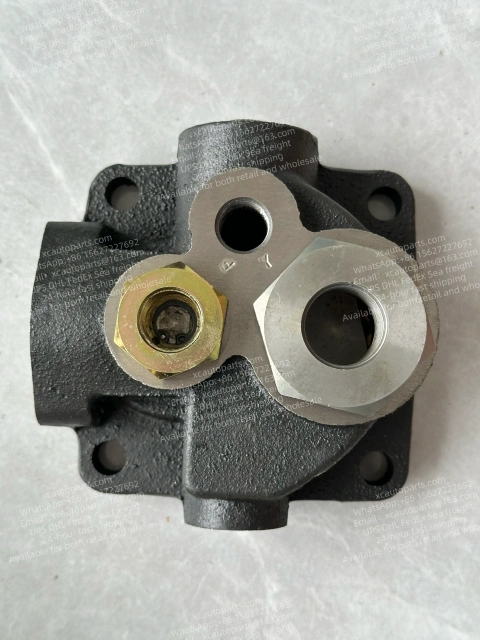 HINO H07D ENGINE AIR COMPRESSOR CYLINDER HEAD