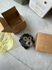 HINO H07D ENGINE AIR COMPRESSOR CYLINDER HEAD