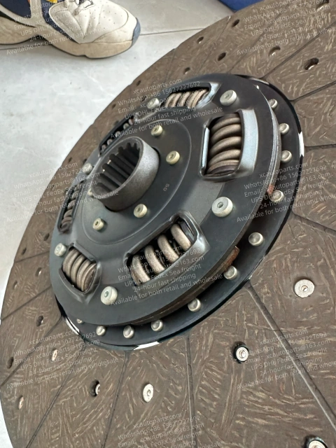 MITSUBISHI FUSO TRUCK ME550105 CLUTCH DISC 430MM*14T*48MM 17 INCHES