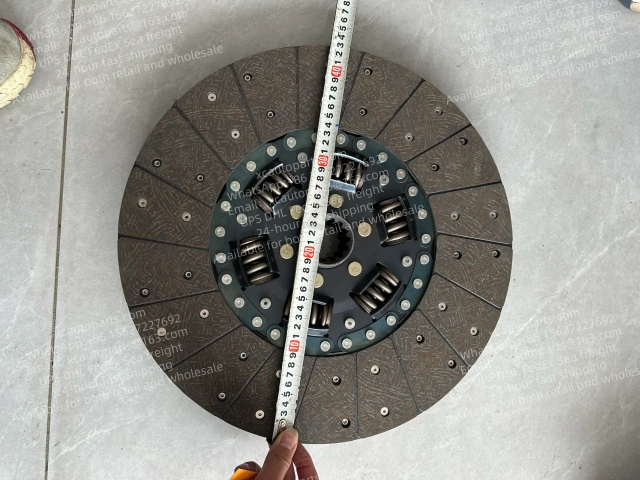 MITSUBISHI FUSO TRUCK ME550105 CLUTCH DISC 430MM*14T*48MM 17 INCHES