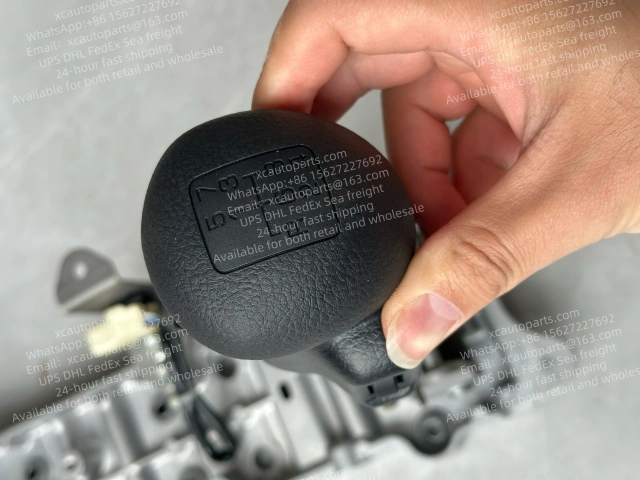 HINO 700 PROFIA TRUCK GEAR LEVER SEAT ORIGINAL GENUINE PARTS