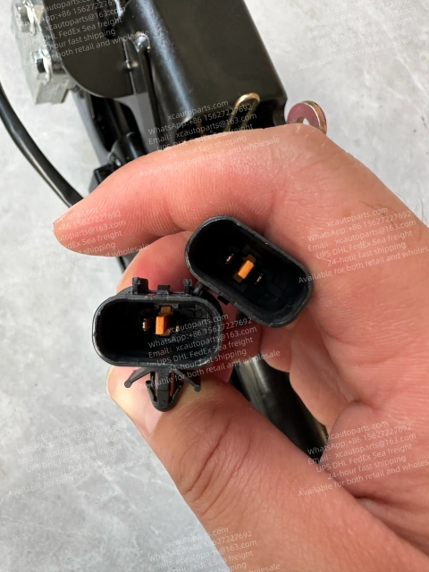 MITSUBISHI FUSO FV51J FV515 FV517 6D24 8DC9 6M70 CAB CYLINDER