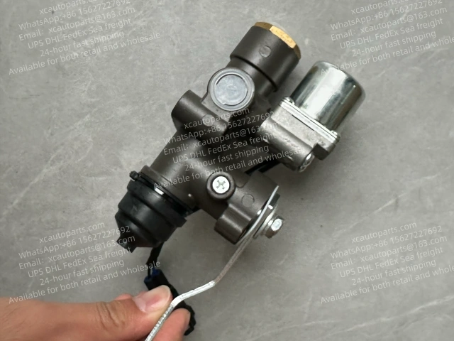 HINO 700 PROFIA FS1E FY1E SH1E ZS1E E13C TRUCK CAB AIR SPRING BALANCE VALVE