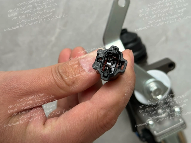 HINO 700 PROFIA FS1E FY1E SH1E ZS1E E13C TRUCK CAB AIR SPRING BALANCE VALVE