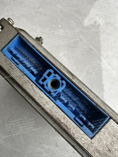 ISUZU 6WG1 6WG1-2 ENGINE ECU ECM CONTROL UNIT 180110-7060 407914-3470