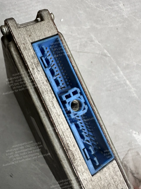 ISUZU 6WG1 6WG1-2 ENGINE ECU ECM CONTROL UNIT 180110-7060 407914-3470