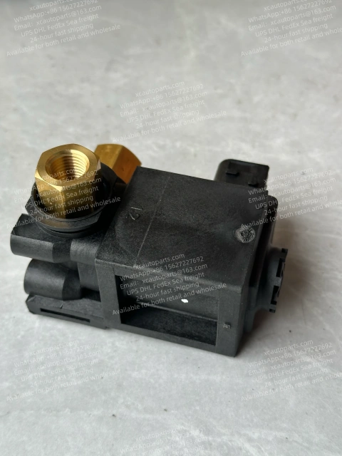  ISUZU GIGA TRUCK SOLENOID VALVE