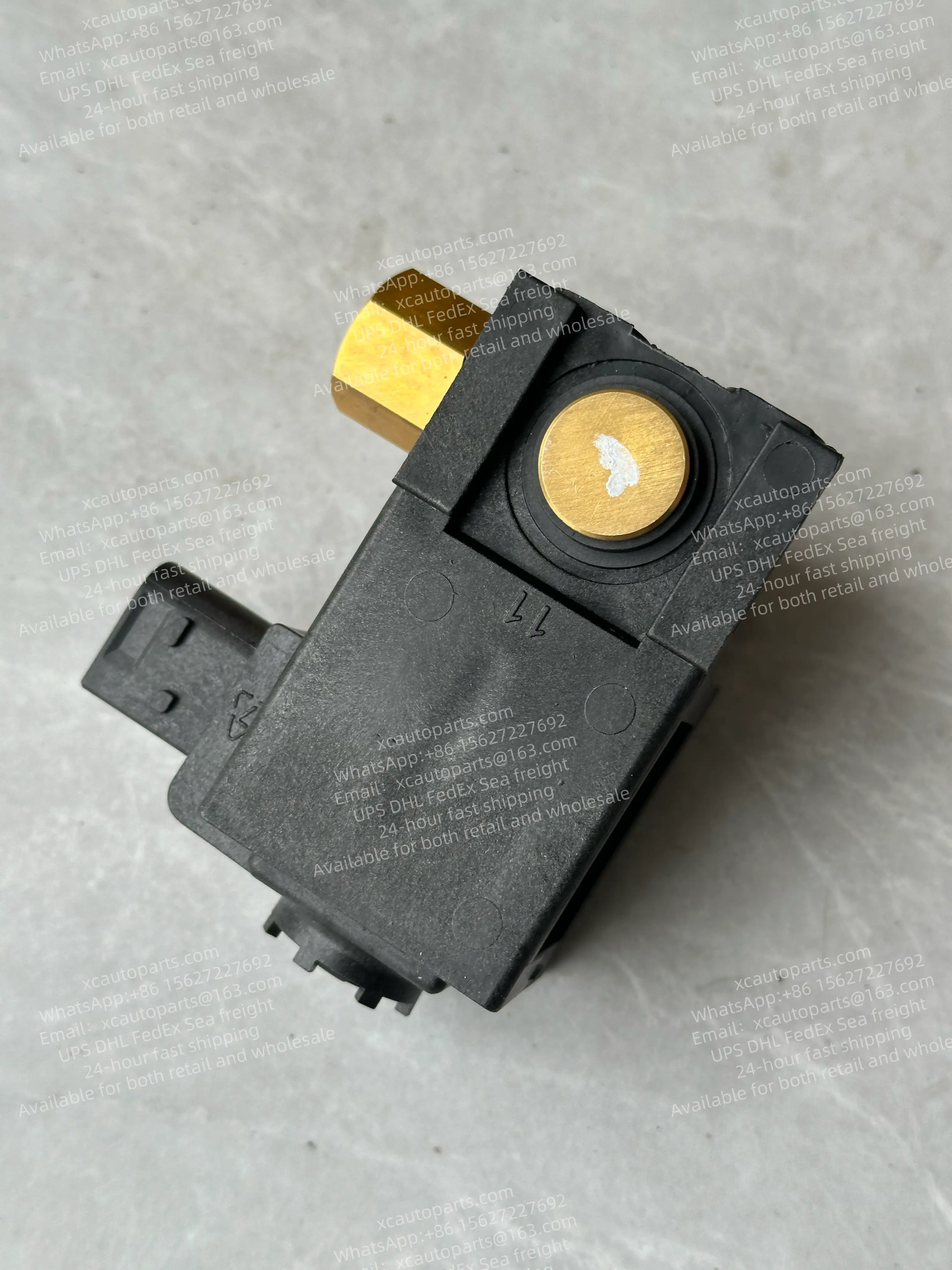  ISUZU GIGA TRUCK SOLENOID VALVE