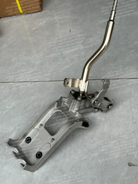 HINO 500 RANGER TRUCK GEAR LEVER SEAT