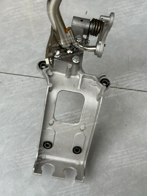 HINO 500 RANGER TRUCK GEAR LEVER SEAT