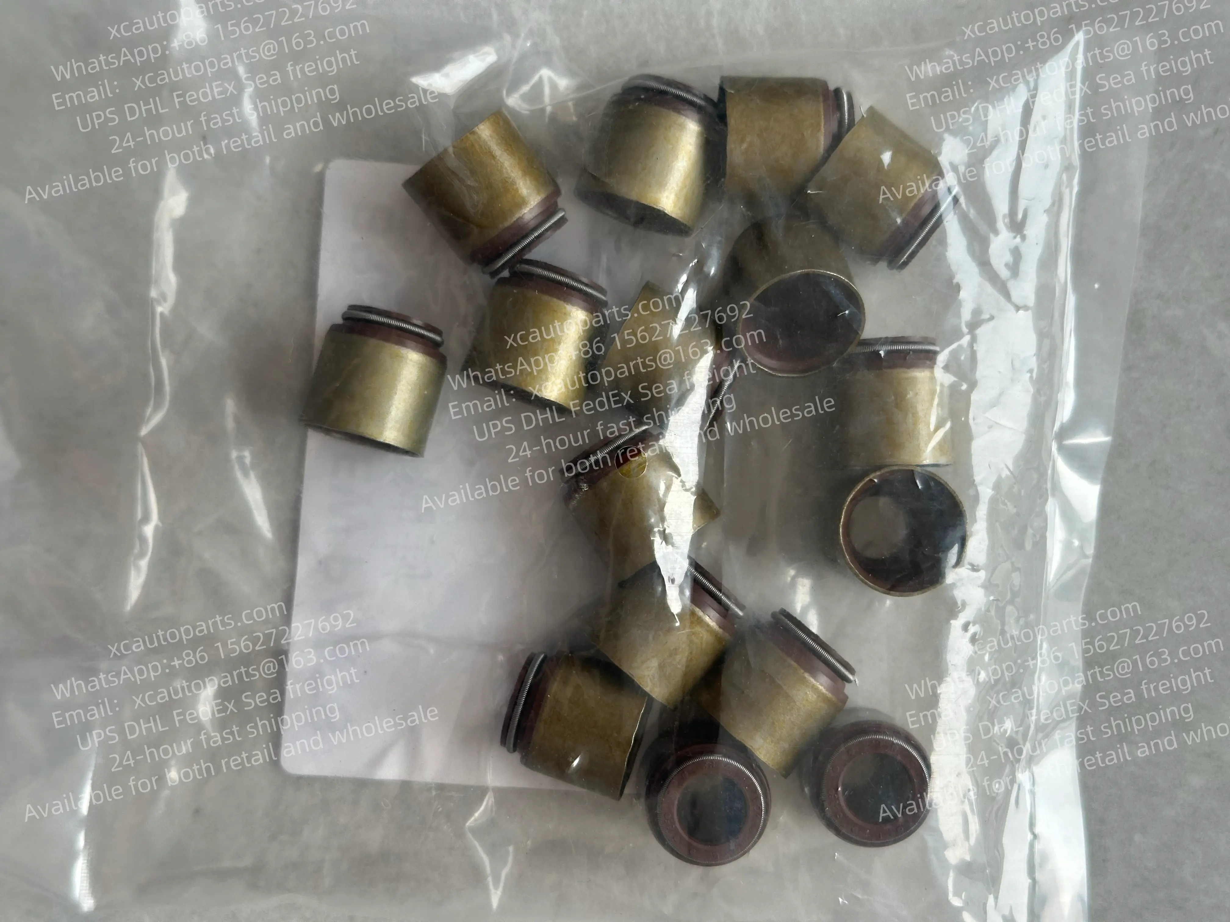 16 PCS ISUZU 8PD1 ENGINE VALVE OIL SEAL