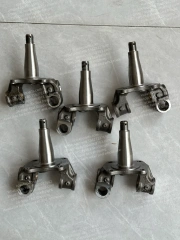 ISUZU ELF TRUCK STEERING KNUCKLE RH