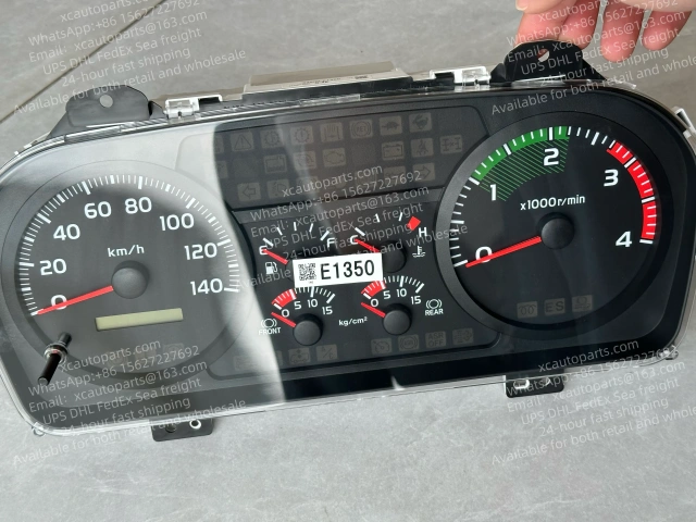HINO 700 PROFIA TRUCK DASHBOARD 83800-E1350 83800E1350
