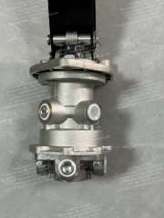 HINO FC TRUCK FOOT BRAKE VALVE