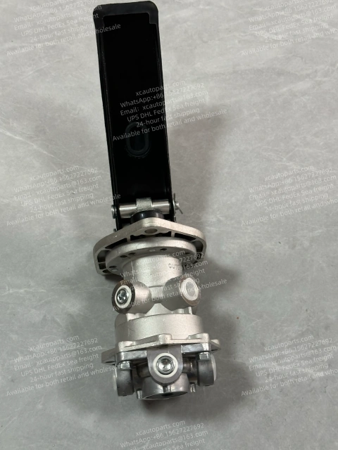 HINO FC TRUCK FOOT BRAKE VALVE