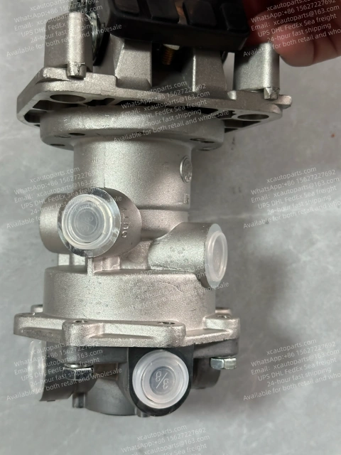HINO FC TRUCK FOOT BRAKE VALVE