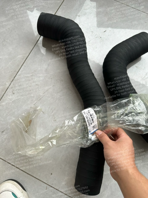 1 SET 2 PCS MITSUBISHI FUSO FV517 TRUCK ENGINE WATER PIPE