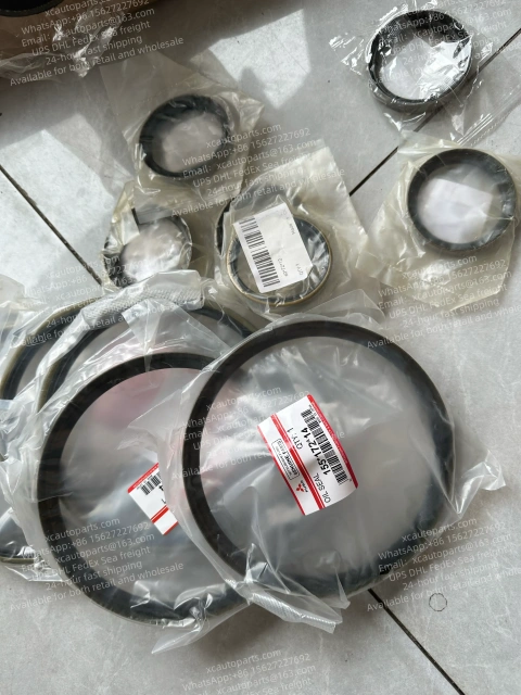 8 PCS MITSUBISHI FUSO FV517 TRUCK AXLE OIL SEAL MC807430 155*172*14MM