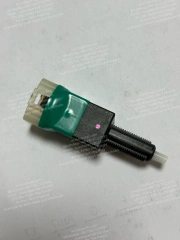 HINO 700 500 TRUCK BRAKE SWITCH 28226-E0102 28226E0102