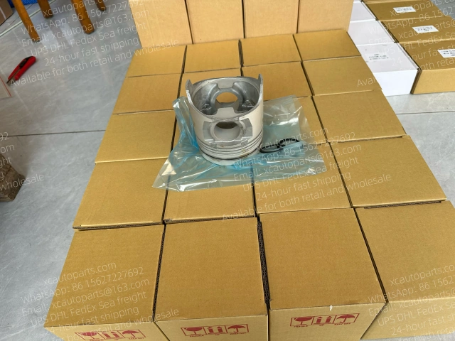 4 PCS ISUZU 4HK1 ENGINE PISTON 8-98152-901-0 898152-9010