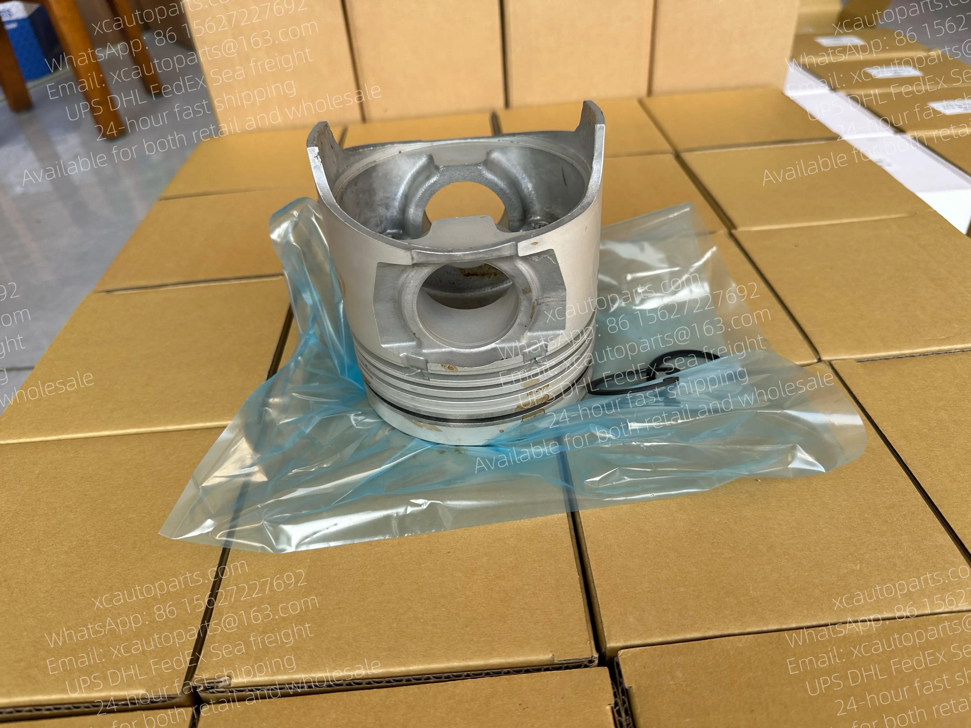 4 PCS ISUZU 4HK1 ENGINE PISTON 8-98152-901-0 898152-9010