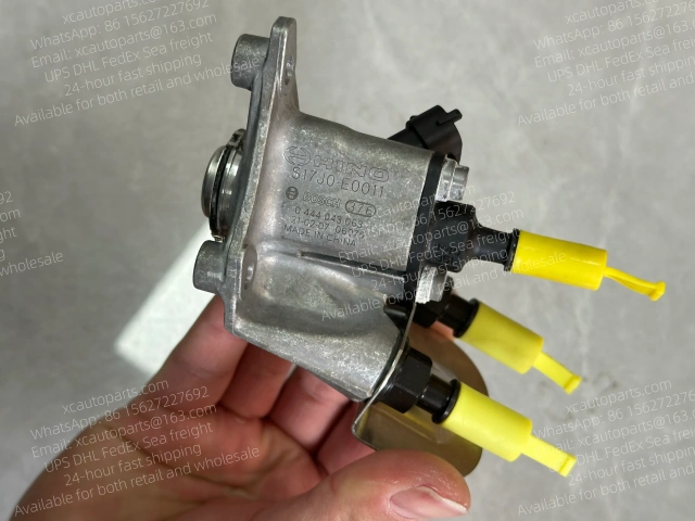 HINO 700 PROFIA TRUCK UREA INJECTOR 0444043063 S17J0-E0011 S17J0-E0040