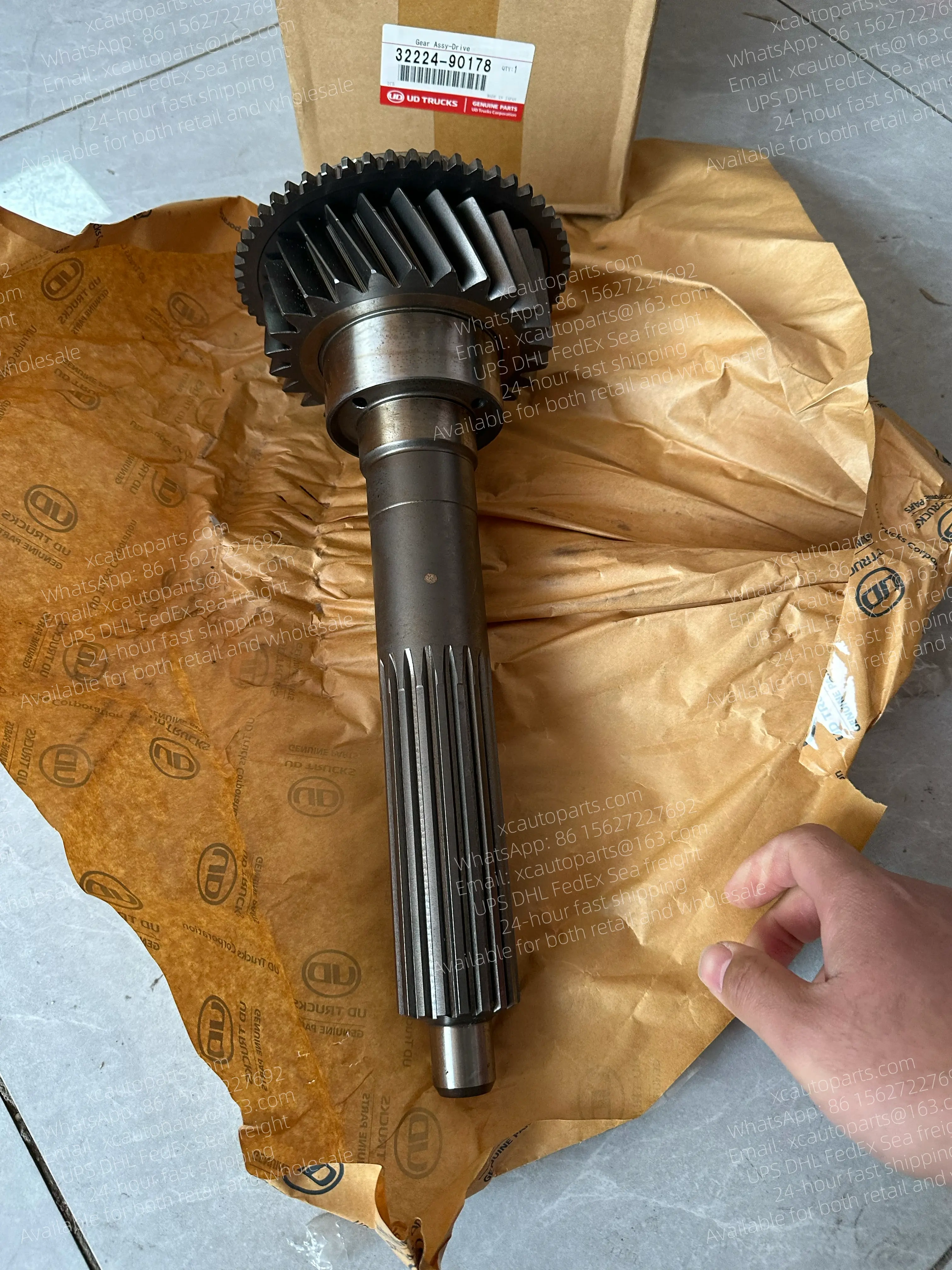 NISSAN DIESEL UD CWB459 PF6 TRUCK 32224-90178 3222490178 GEARBOX SHAFT