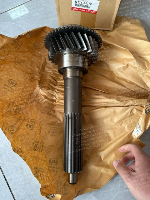 NISSAN DIESEL UD CWB459 PF6 TRUCK 32224-90178 3222490178 GEARBOX SHAFT