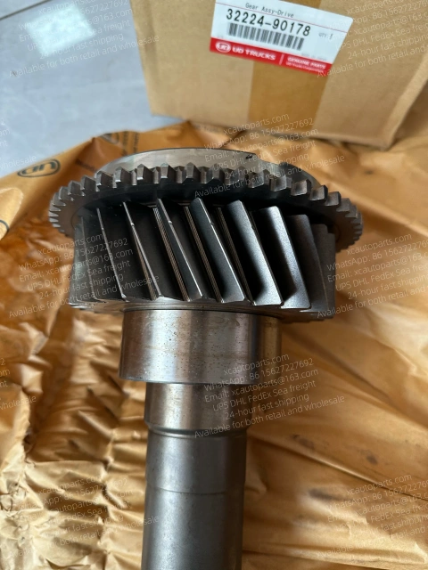 NISSAN DIESEL UD CWB459 PF6 TRUCK 32224-90178 3222490178 GEARBOX SHAFT